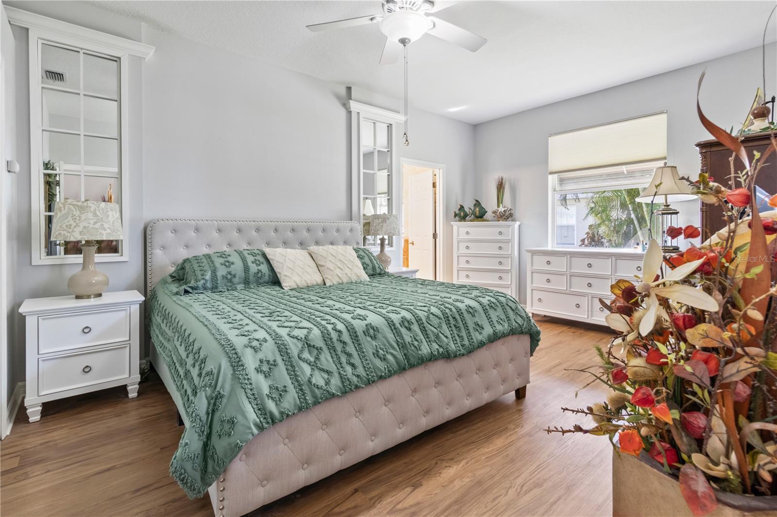 1415 MILLBROOK CIR — photo 19
