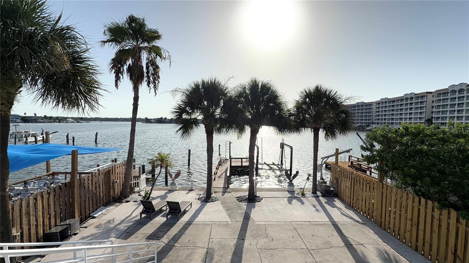 17729 GULF BLVD — photo 34