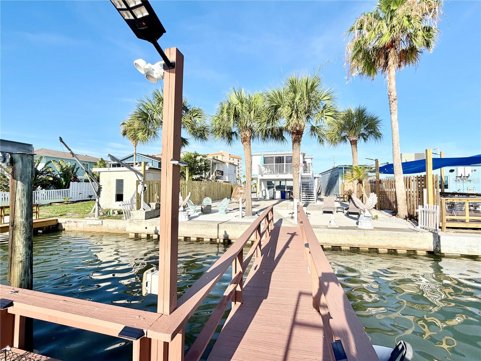 17729 GULF BLVD — photo 5