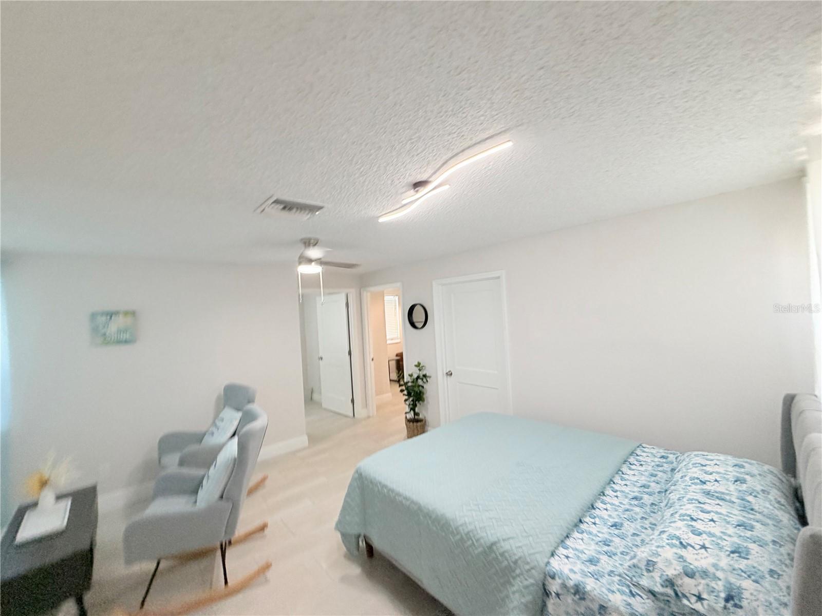 17729 GULF BLVD — photo 17
