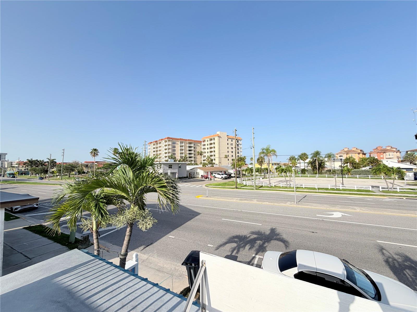 17729 GULF BLVD — photo 30