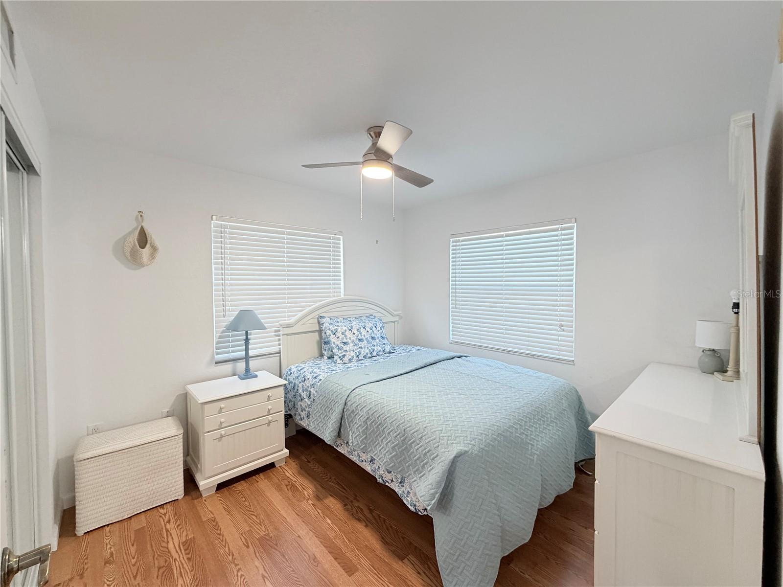 17729 GULF BLVD — photo 26