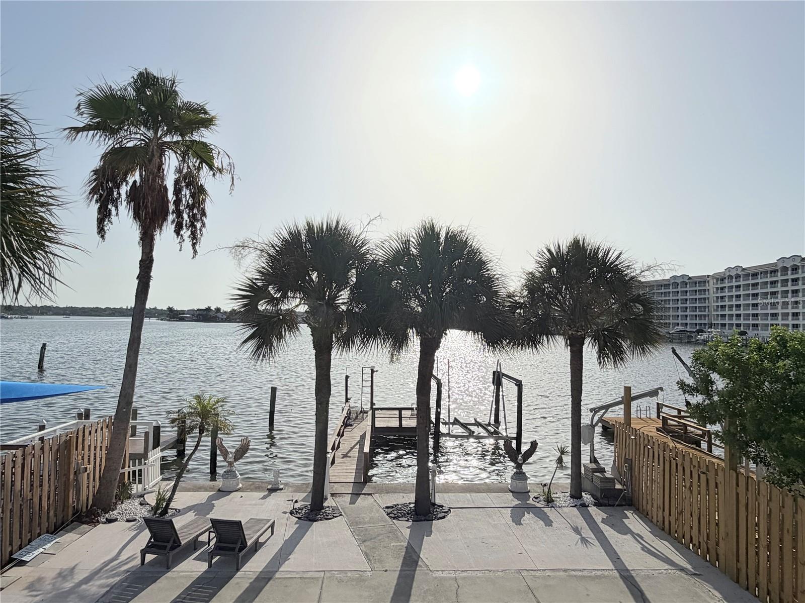 17729 GULF BLVD — photo 35
