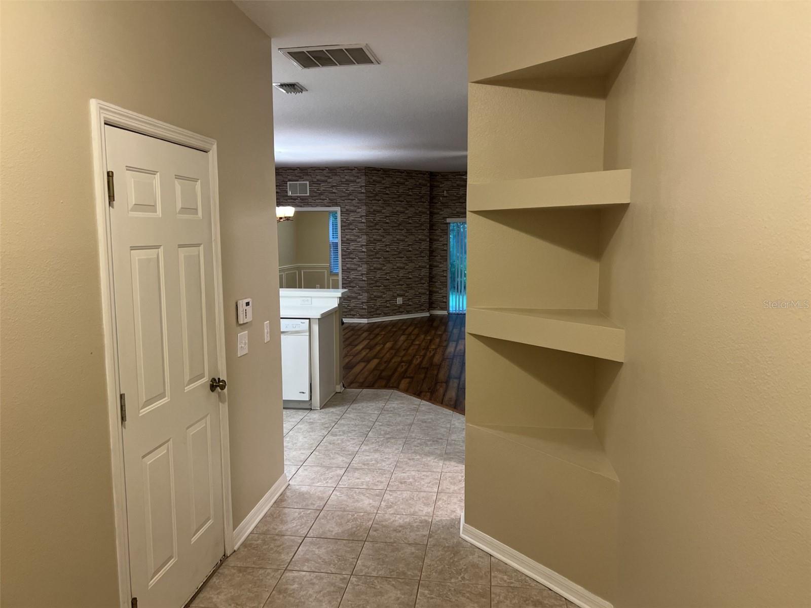 17451 HUGH LN — photo 6