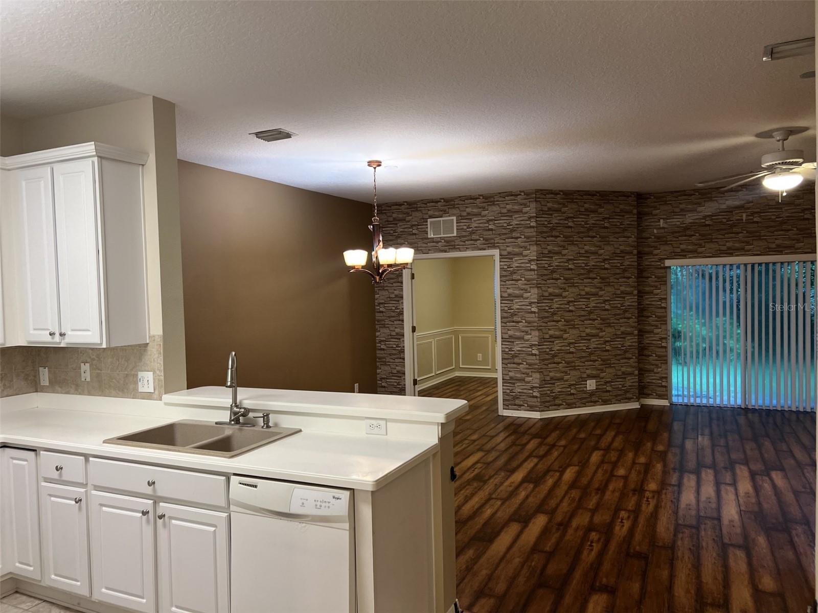 17451 HUGH LN — photo 3