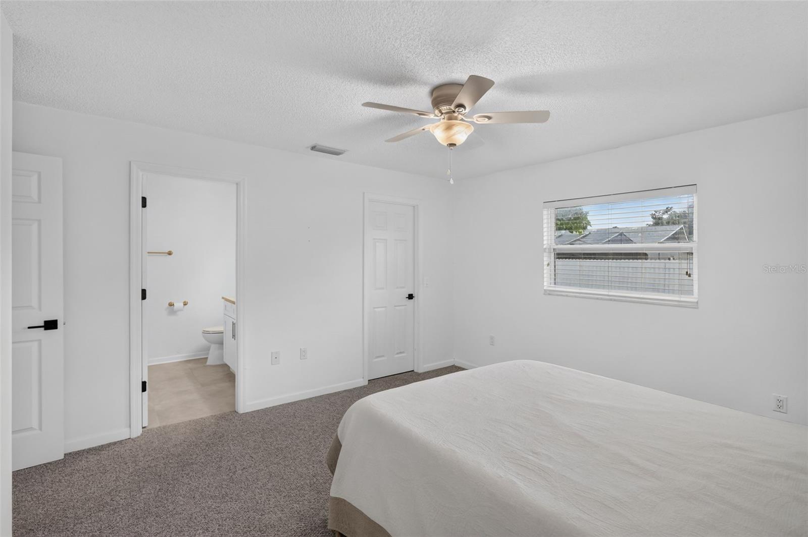 4063 PALAU DR — photo 28