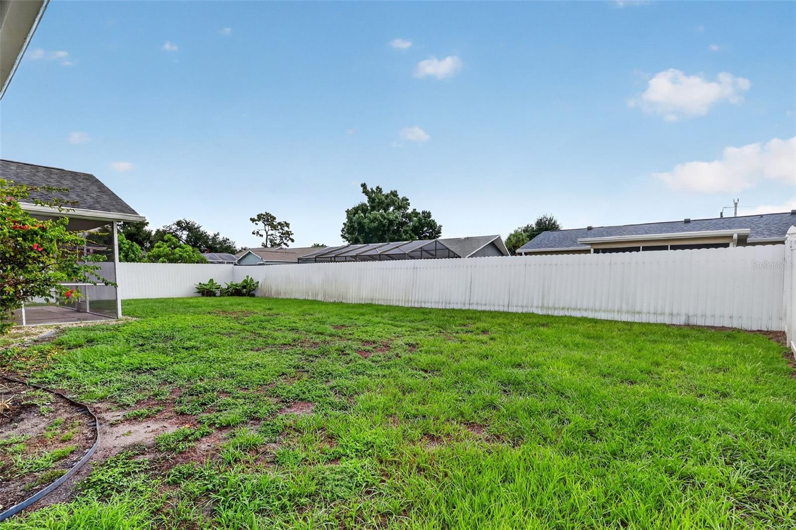 4063 PALAU DR — photo 31