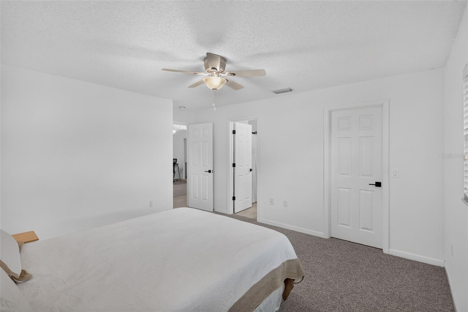 4063 PALAU DR — photo 11