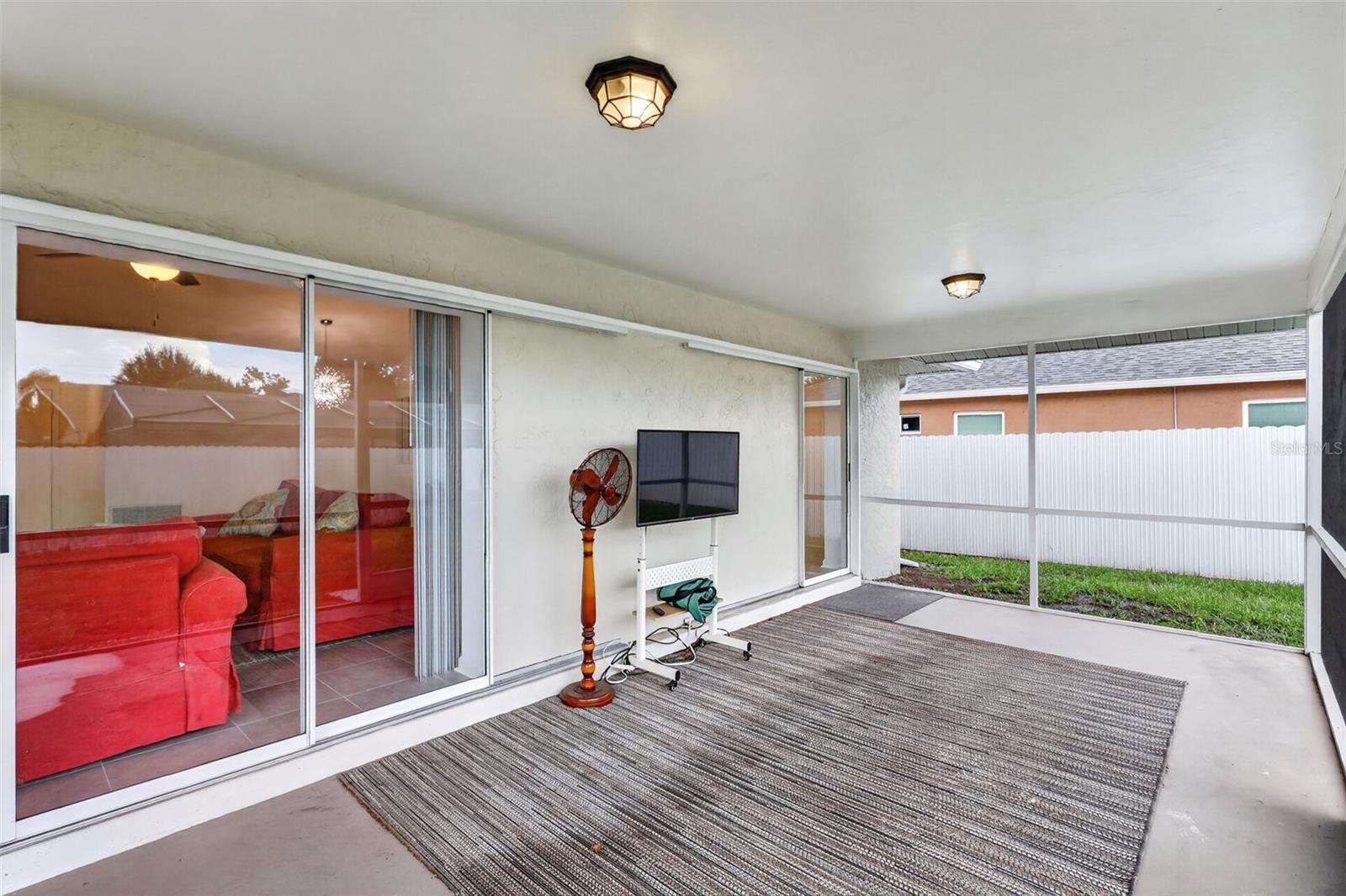 4063 PALAU DR — photo 26