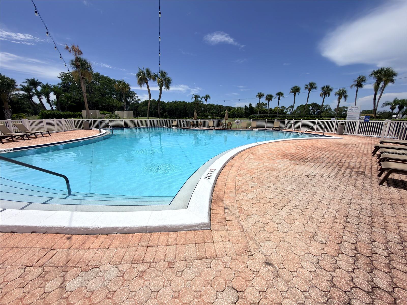 9703 GREENSKEEPER DR — photo 43
