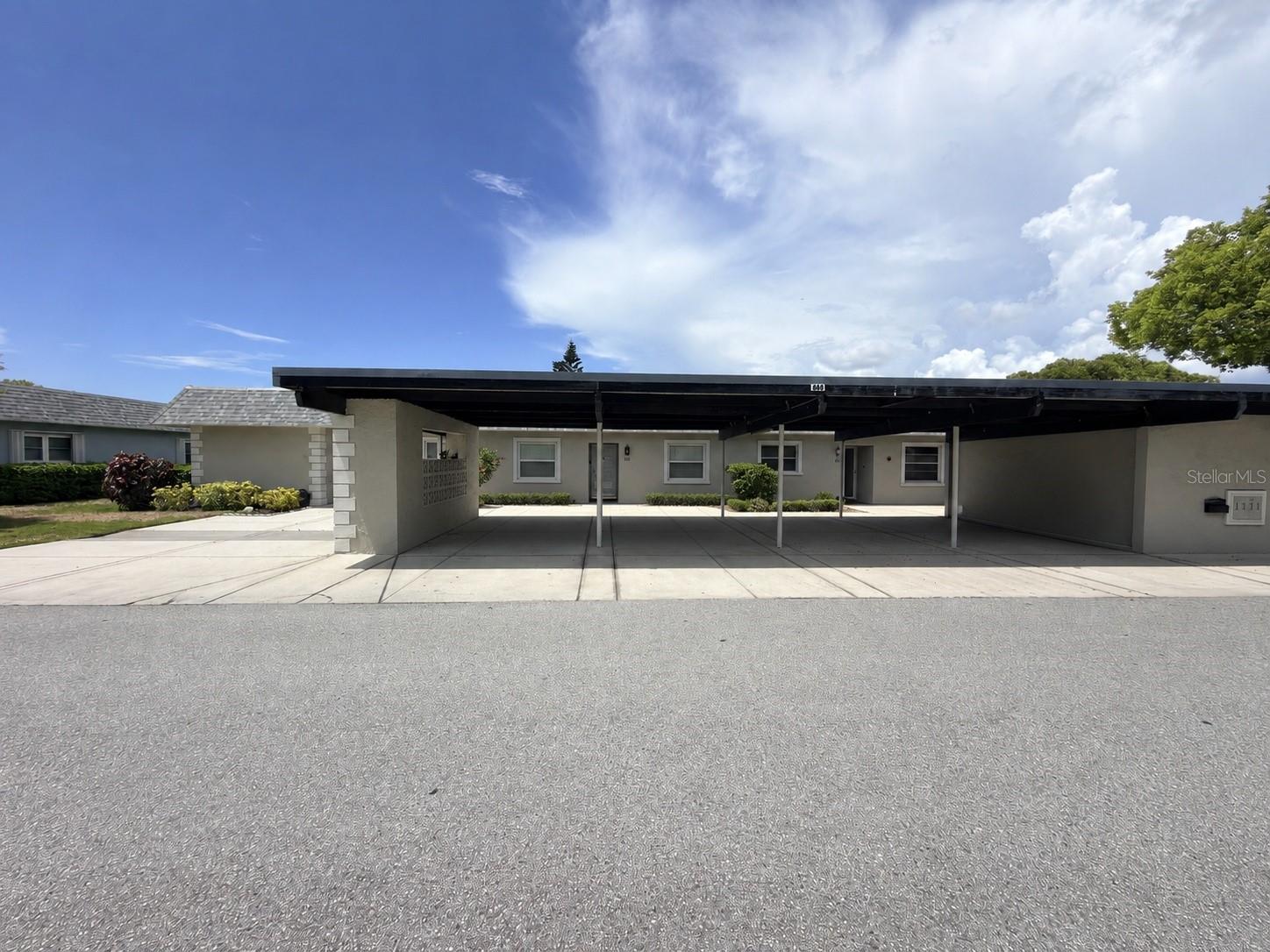 9703 GREENSKEEPER DR — photo 2