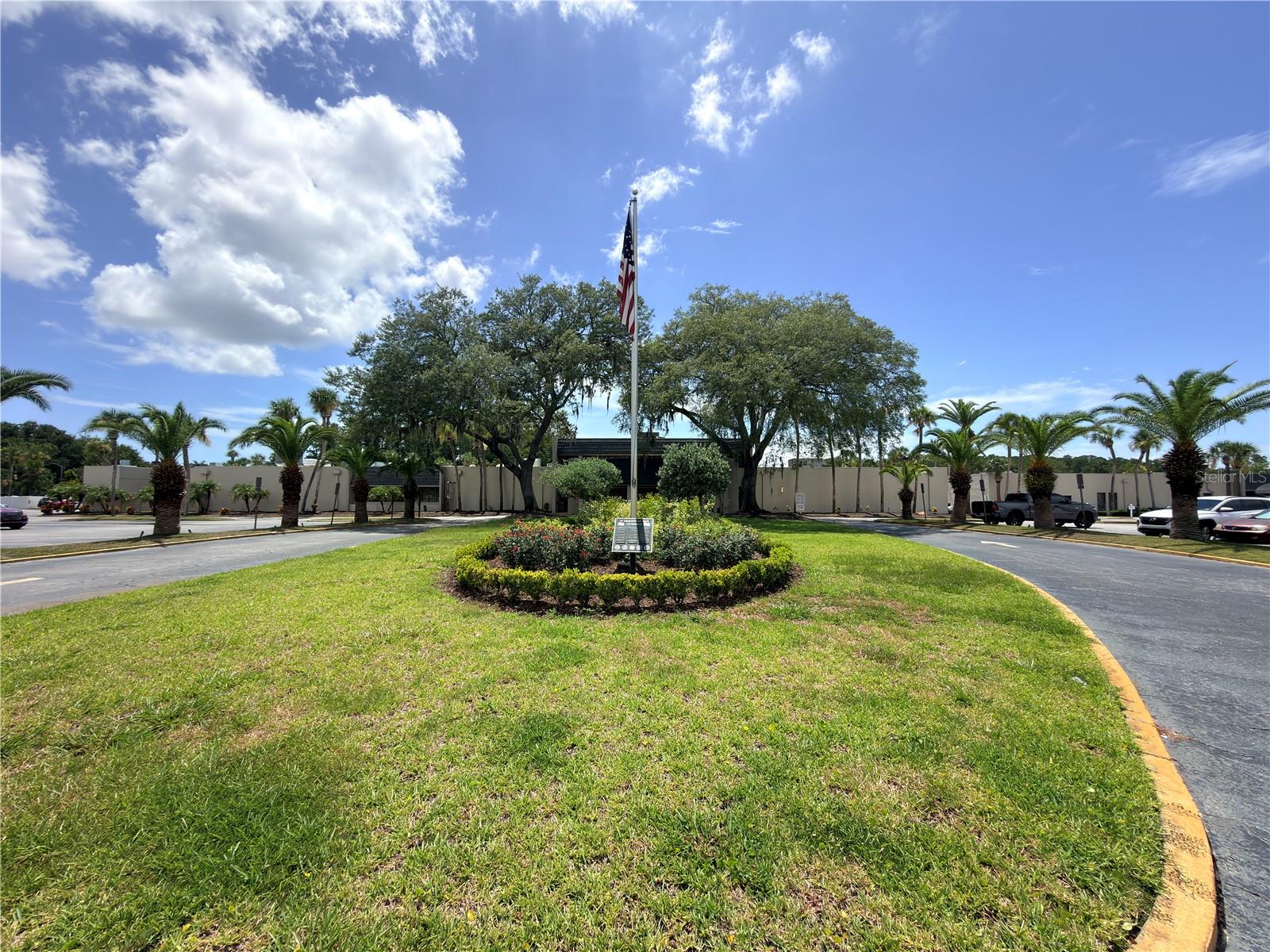 9703 GREENSKEEPER DR — photo 41