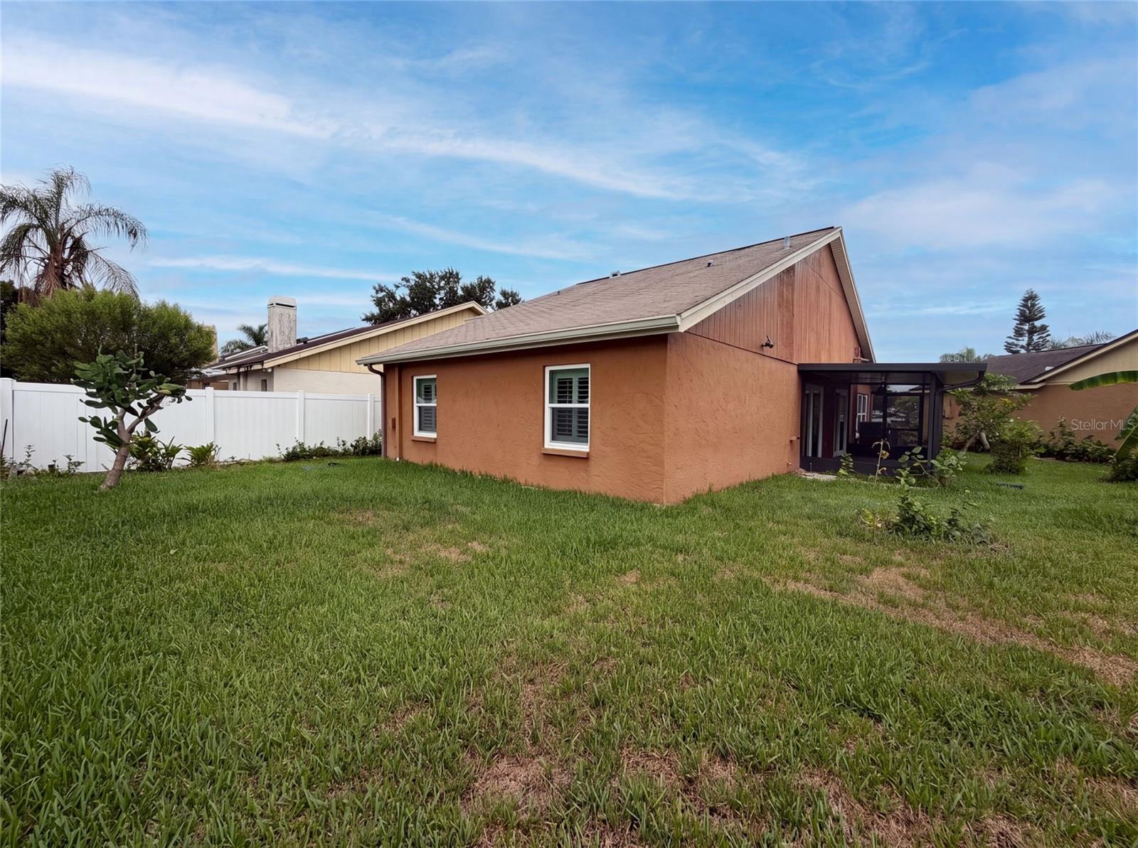 11648 HIDDEN HOLLOW CIR — photo 16