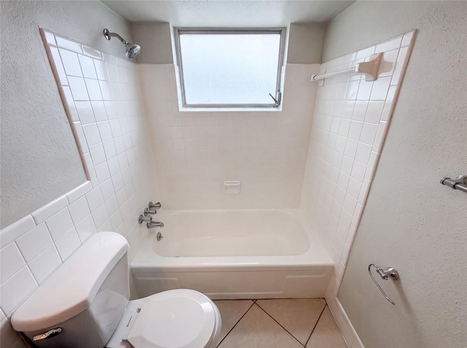 3400 BAINBRIDGE DR — photo 6