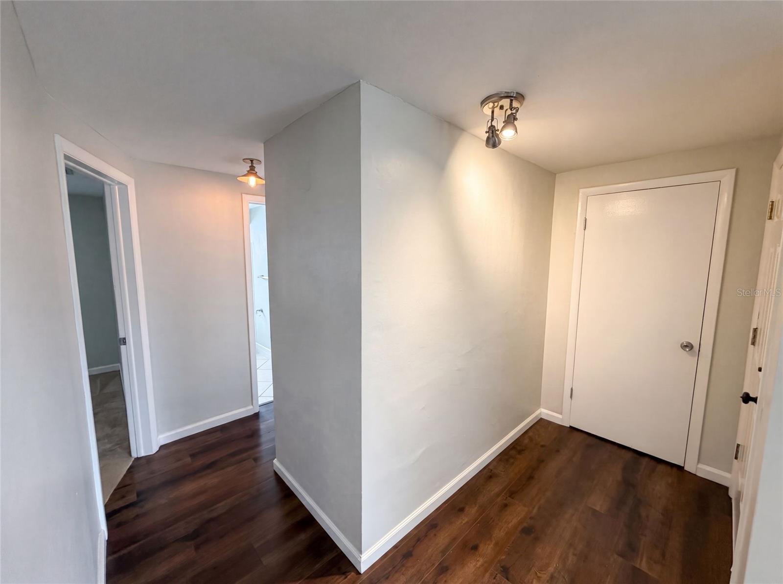 3400 BAINBRIDGE DR — photo 15