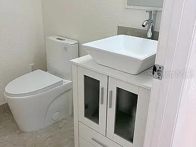 7462 FEATHERSTONE BLVD — photo 35