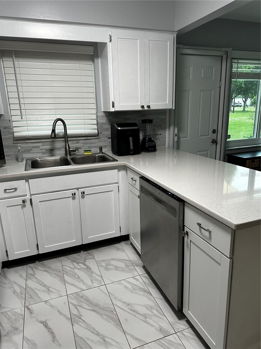8235 BURGUNDY DR N #3 — photo 10