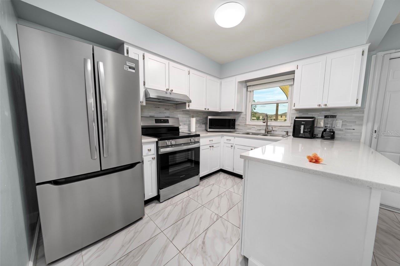 8235 BURGUNDY DR N #3 — photo 9