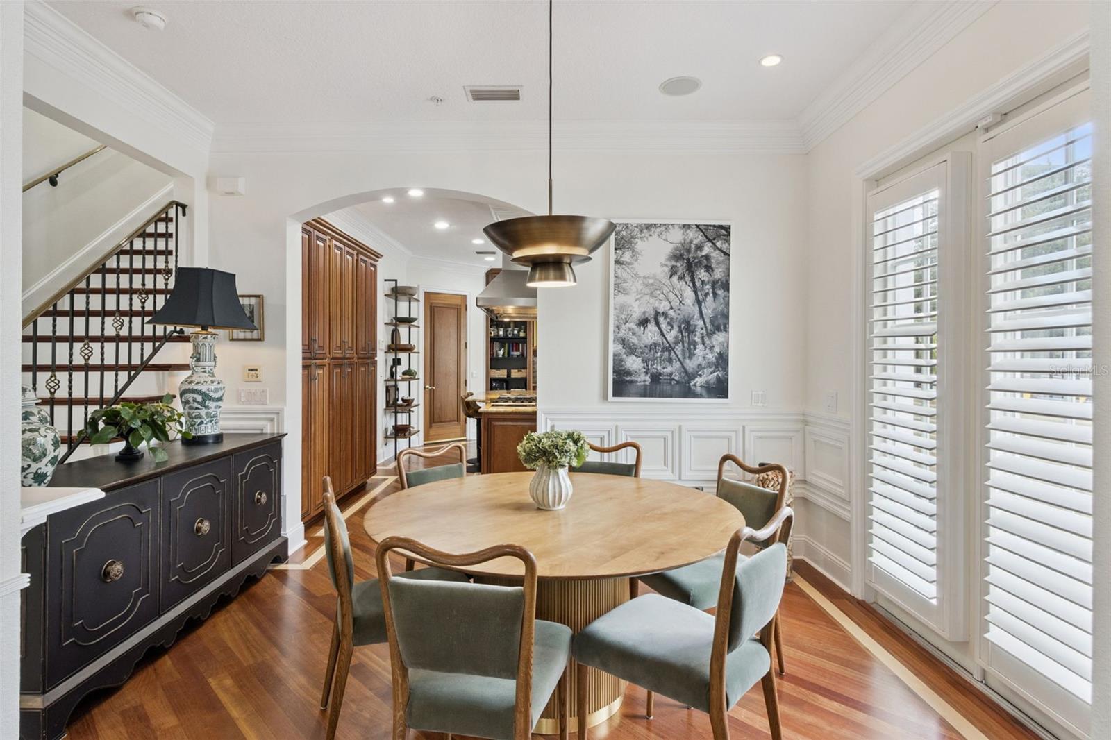 2402 VICTORIA GARDENS LN — photo 24