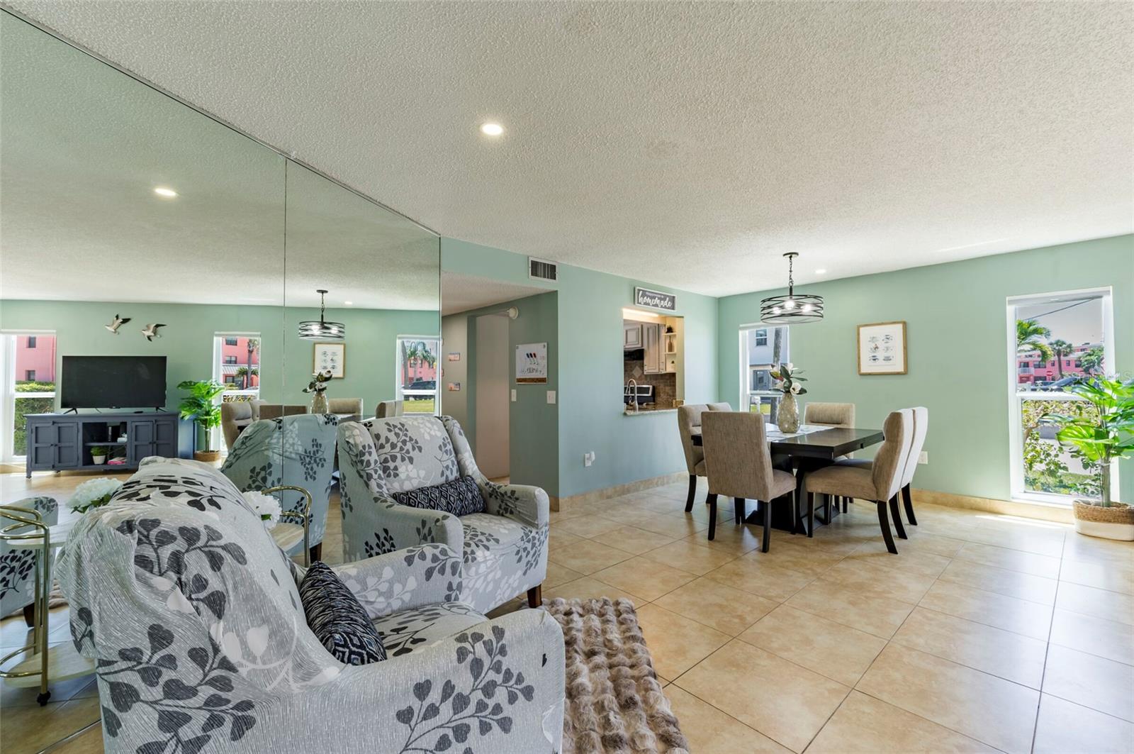 7003 SUNSET WAY #3 — photo 25