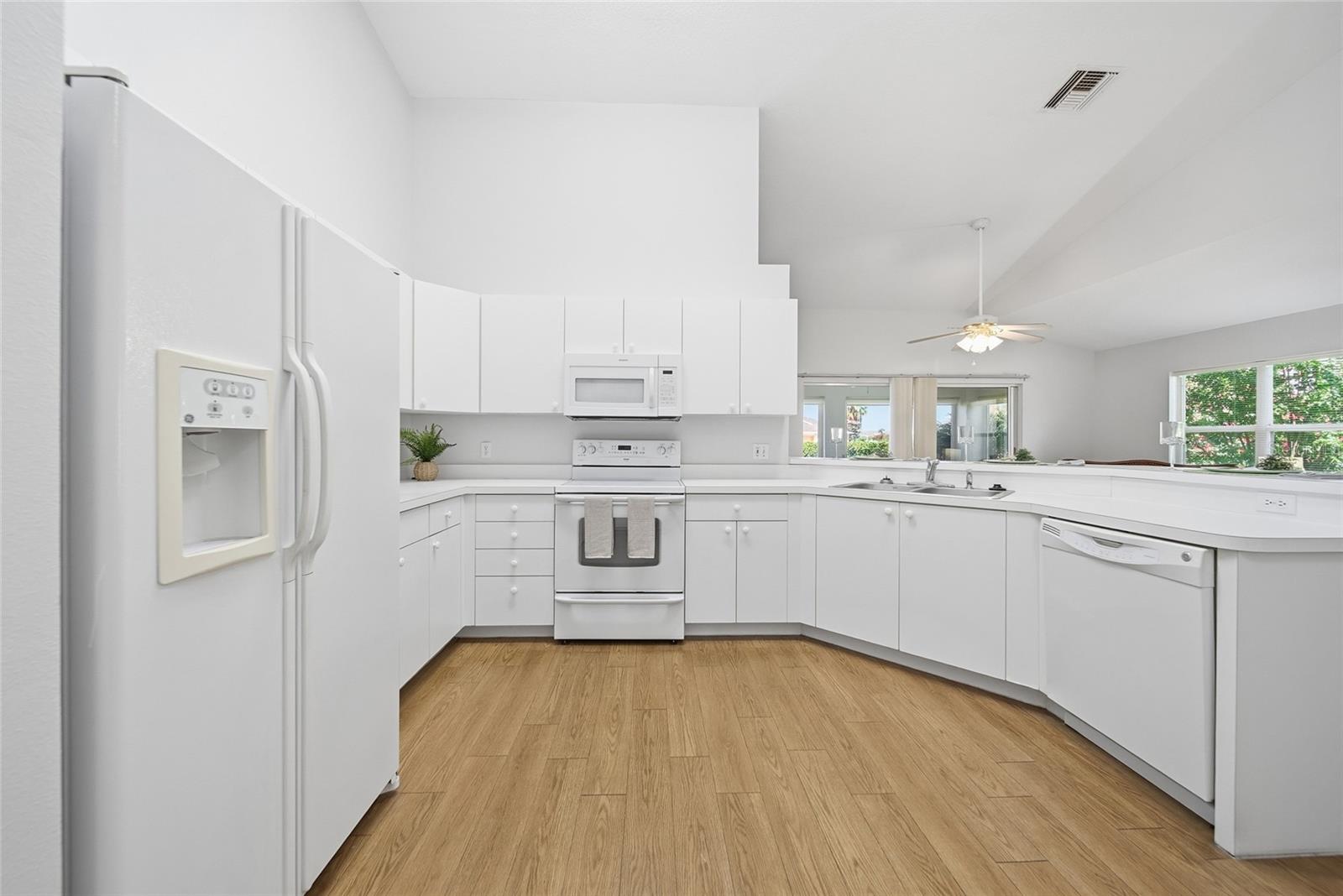 3007 LIVE OAK LN #34 — photo 15