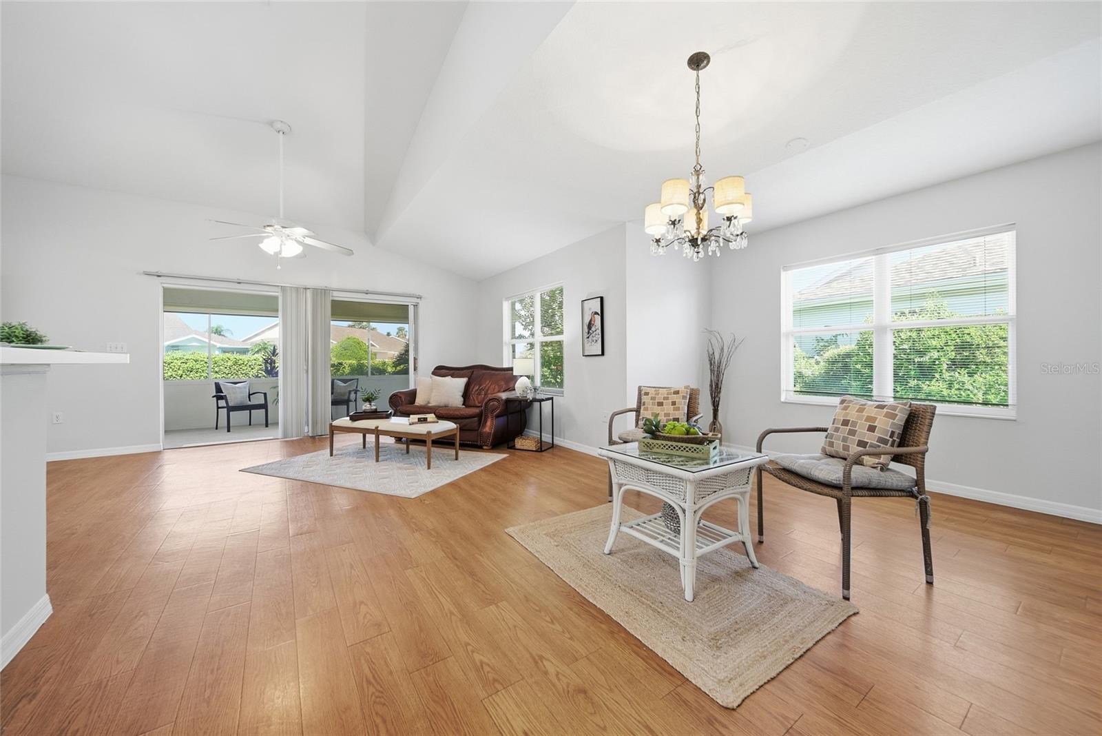 3007 LIVE OAK LN #34 — photo 8