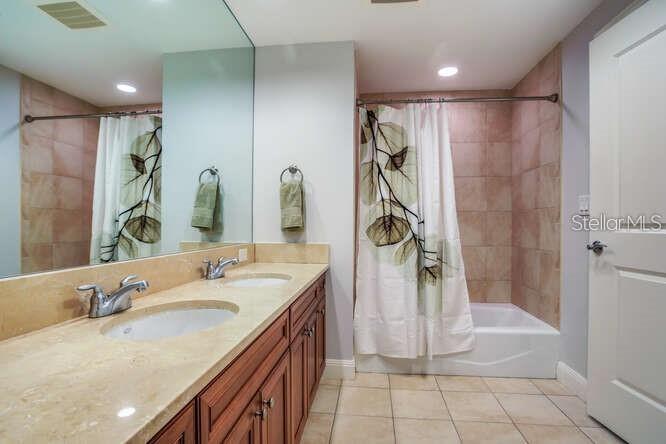 450 KNIGHTS RUN AVE #102 — photo 28
