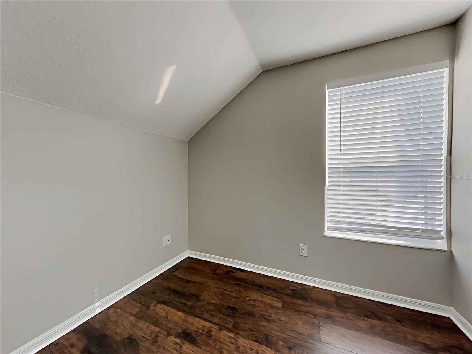 404 SUMMER SAILS DR — photo 17