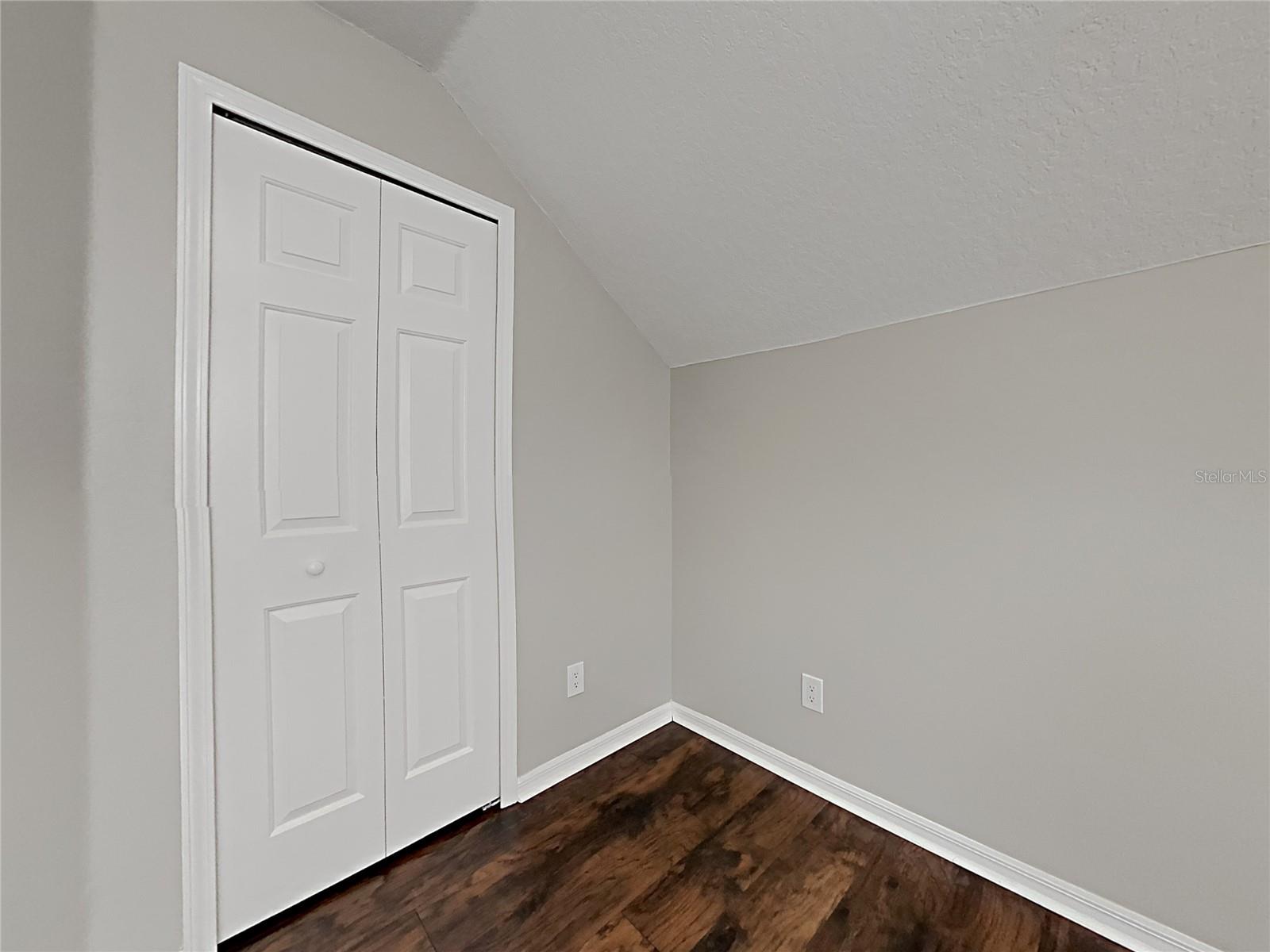 404 SUMMER SAILS DR — photo 16