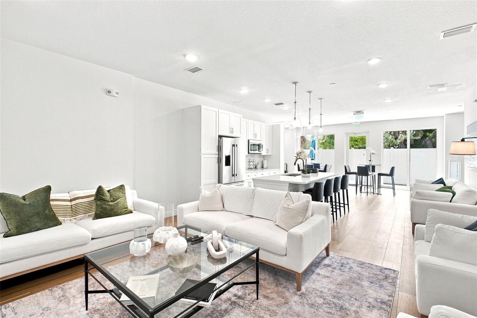 600 3RD AVE S #302 — photo 33