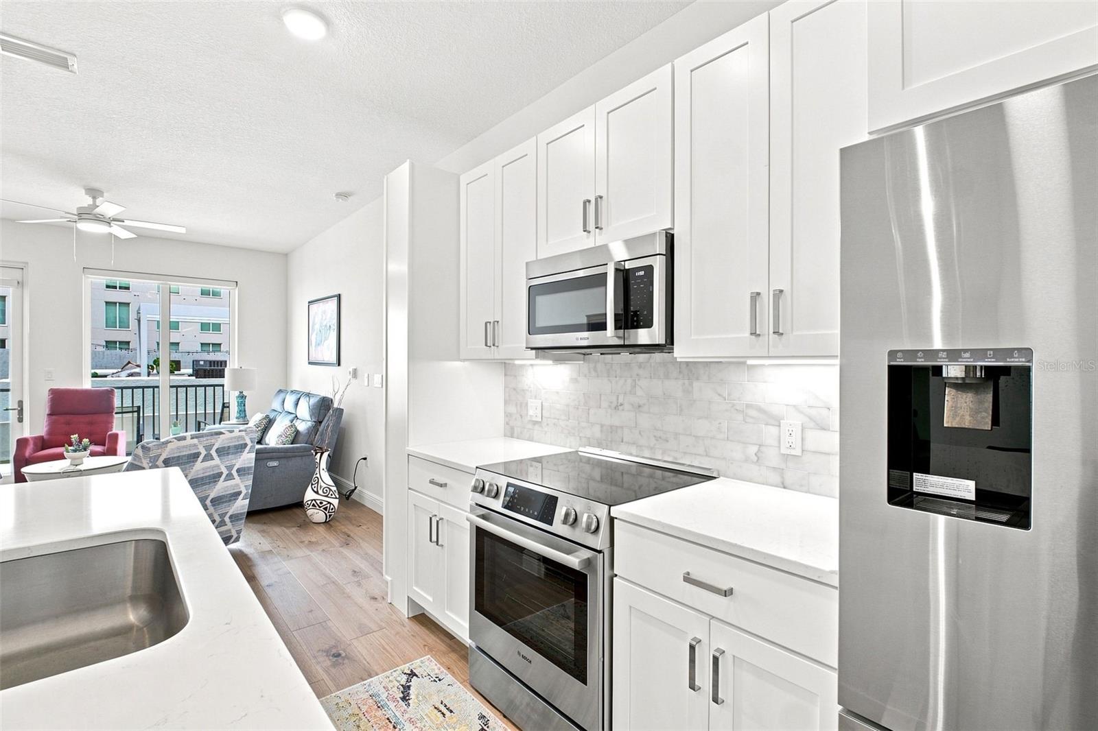 600 3RD AVE S #302 — photo 9