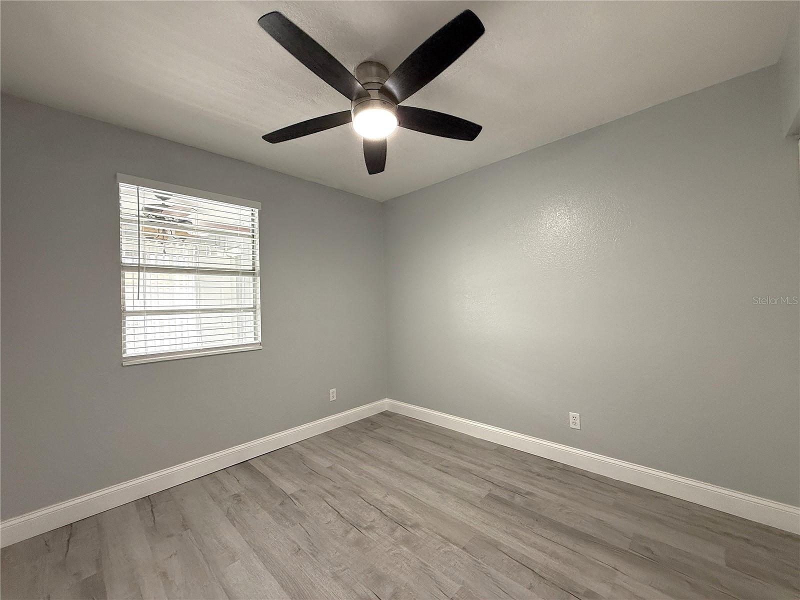 1231 ILLINOIS AVE #1 — photo 14