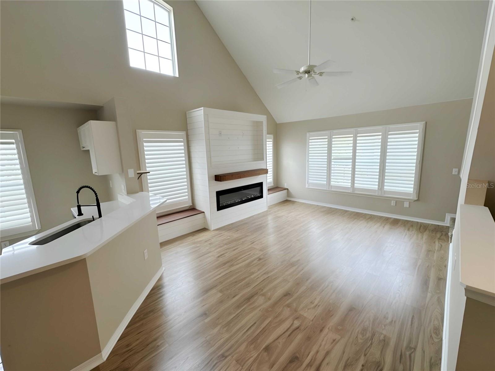 5531 ROSEHILL RD #201 — photo 5