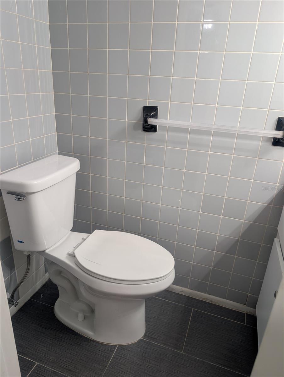 9209 SEMINOLE BLVD #67 — photo 11