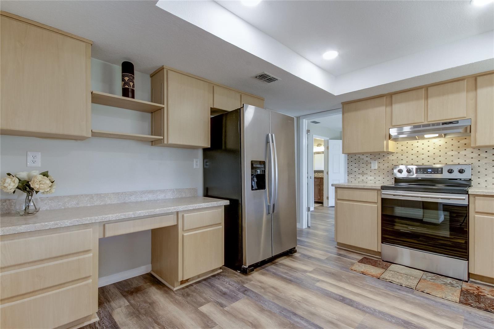 7926 FOXWOOD DR — photo 5