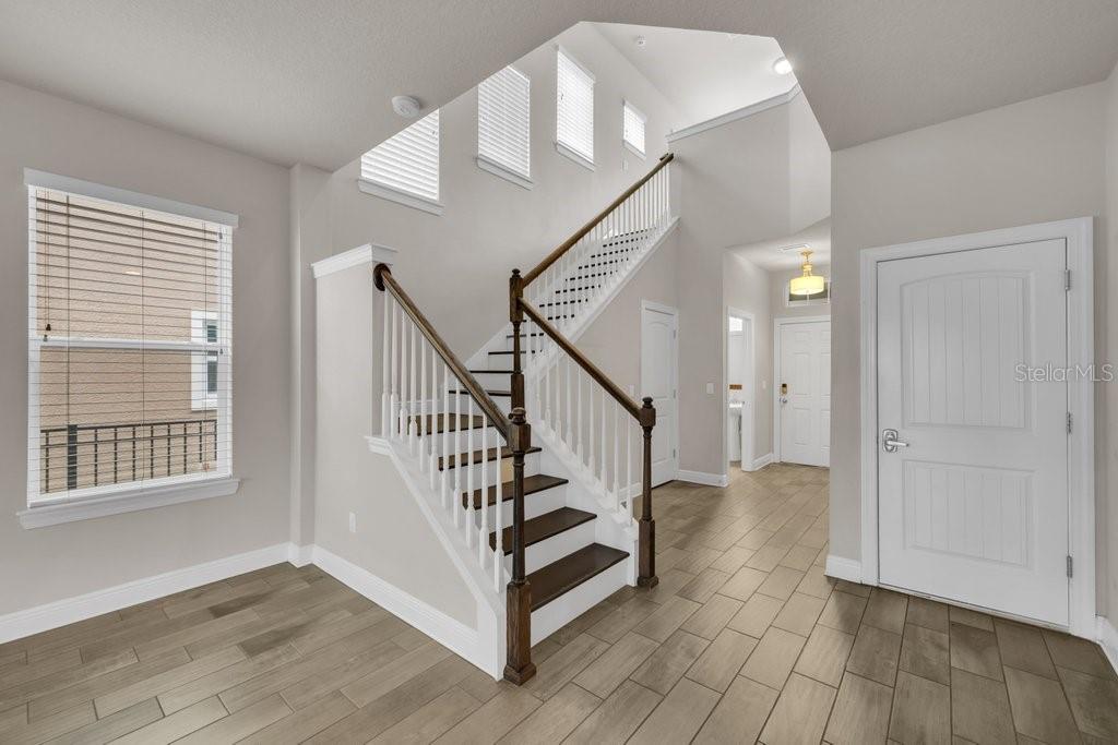 14306 BARRINGTON STOWERS DR — photo 5