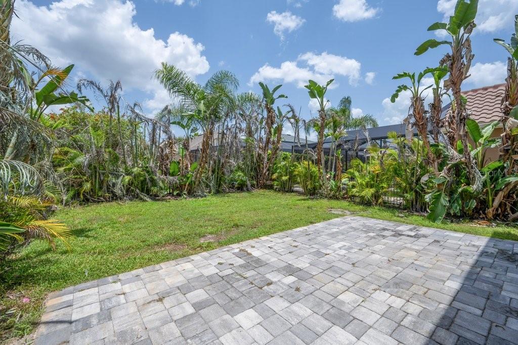 14306 BARRINGTON STOWERS DR — photo 33