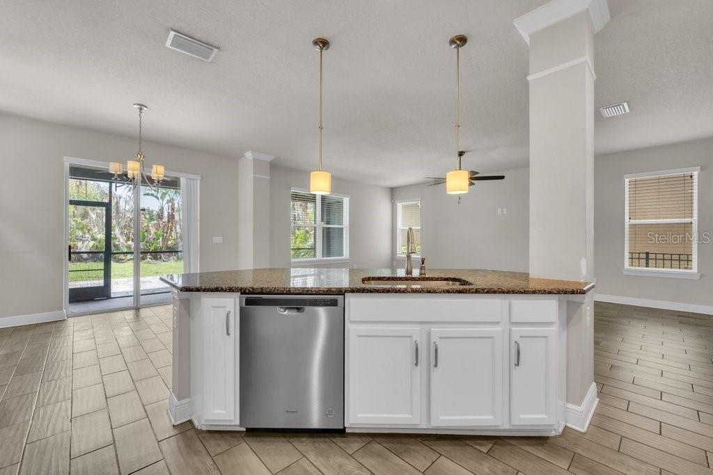 14306 BARRINGTON STOWERS DR — photo 15