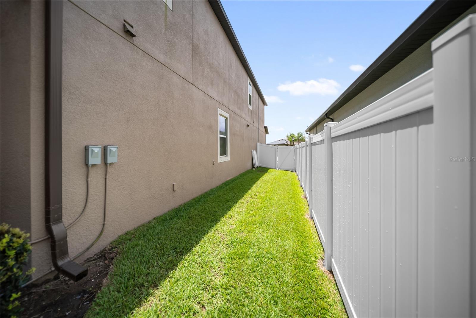 11438 ACACIA GROVE LN — photo 37