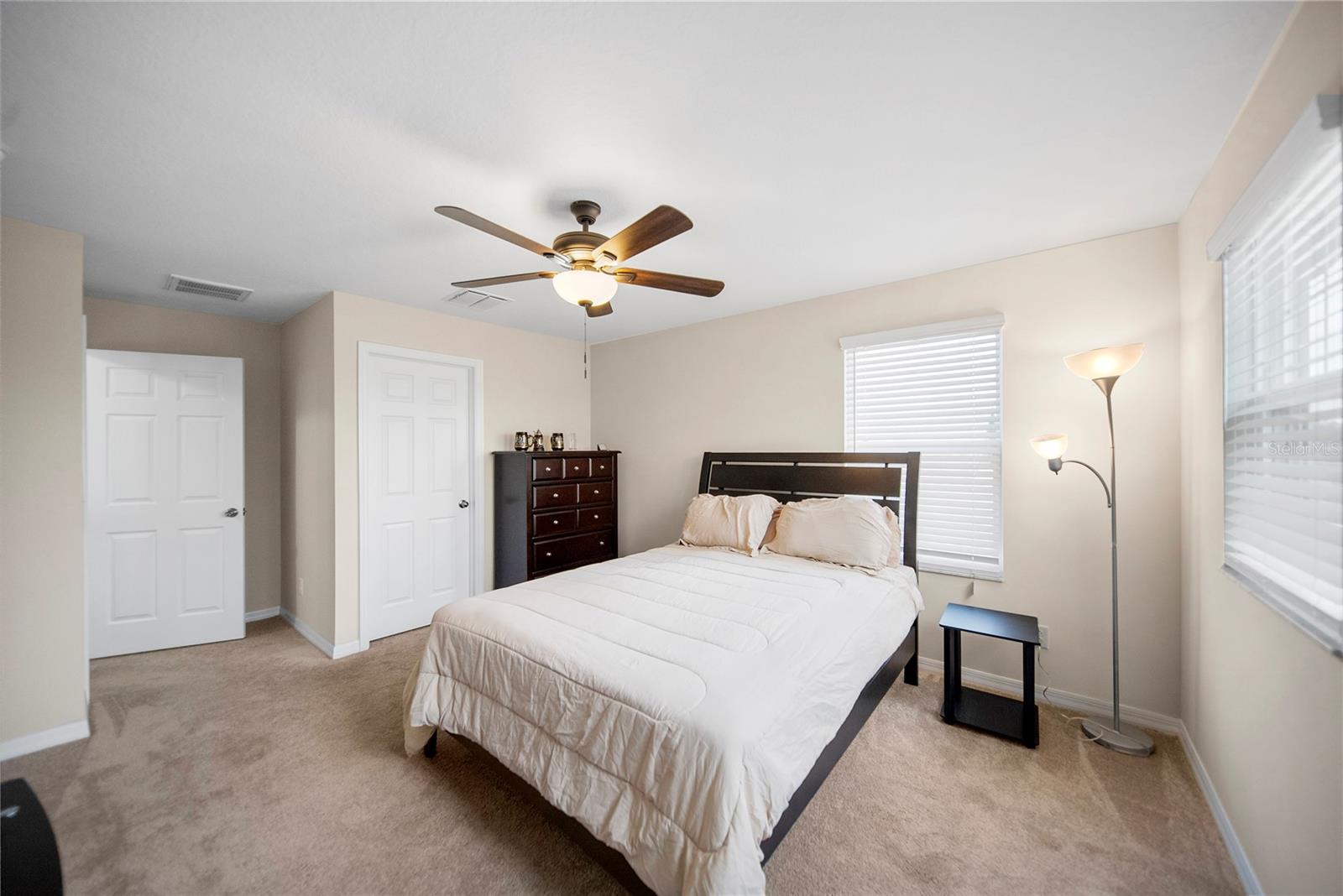 11438 ACACIA GROVE LN — photo 32
