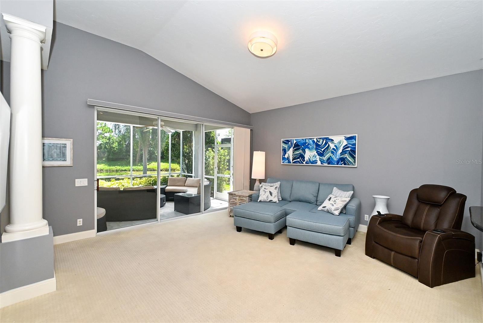 7131 KENSINGTON CT — photo 8