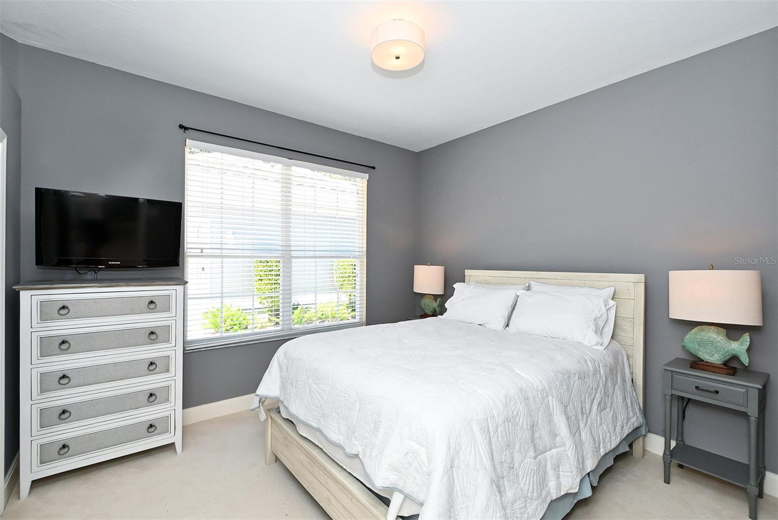 7131 KENSINGTON CT — photo 30