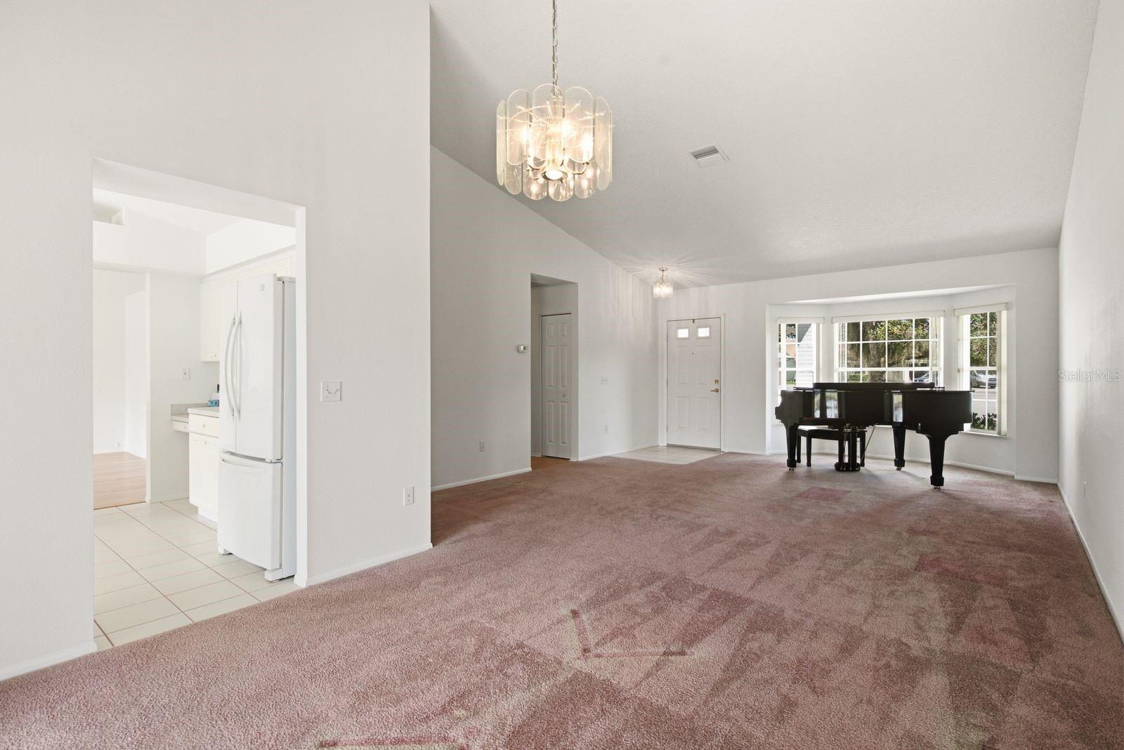 6639 SUN POINT CT — photo 12