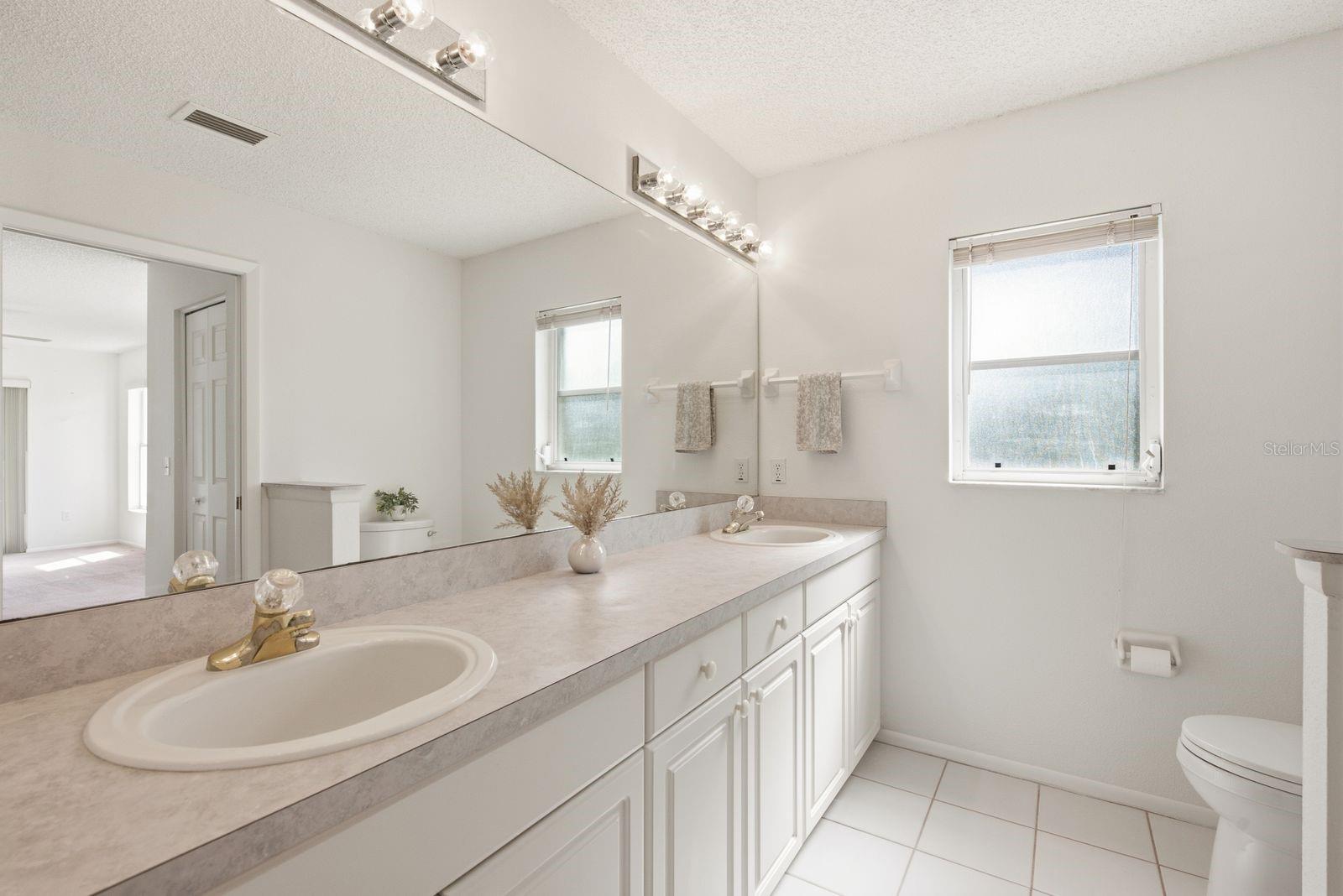 6639 SUN POINT CT — photo 44