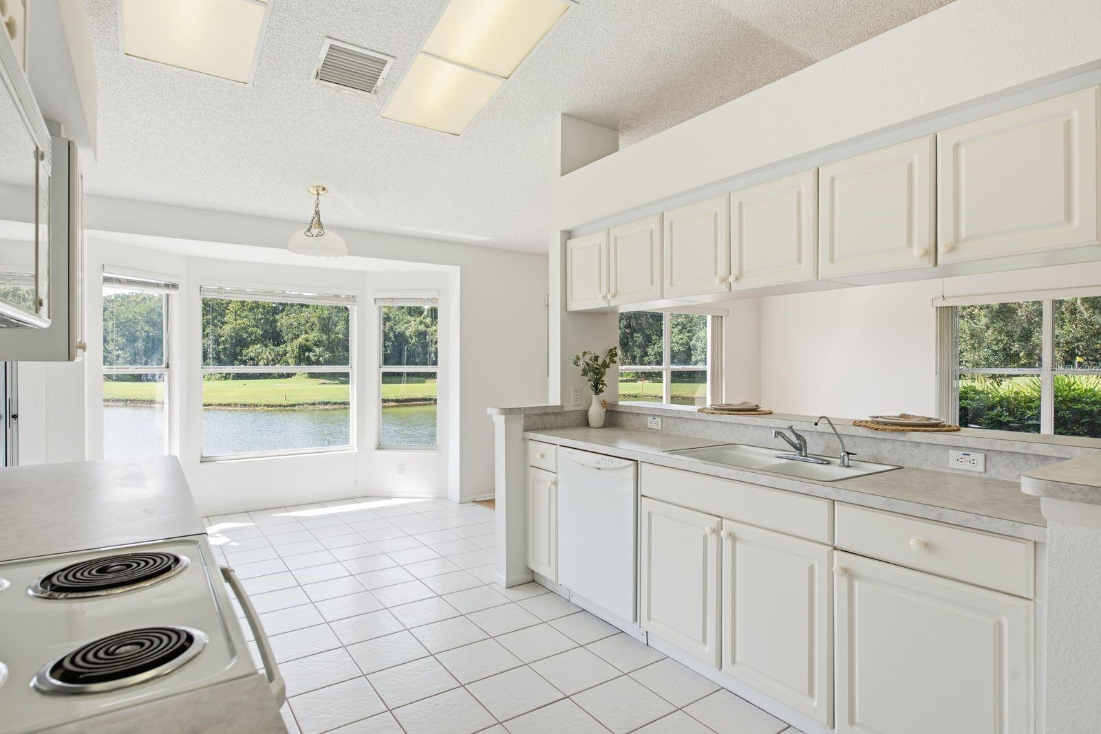 6639 SUN POINT CT — photo 40