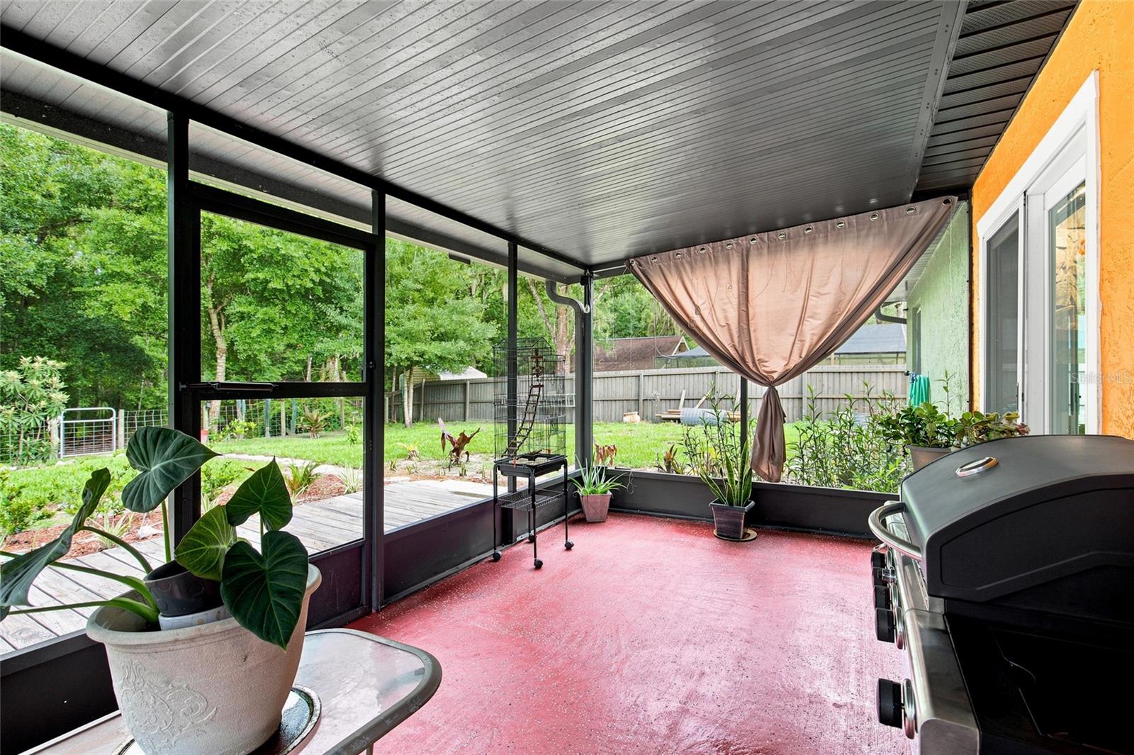 5016 SWALLOW DR — photo 21