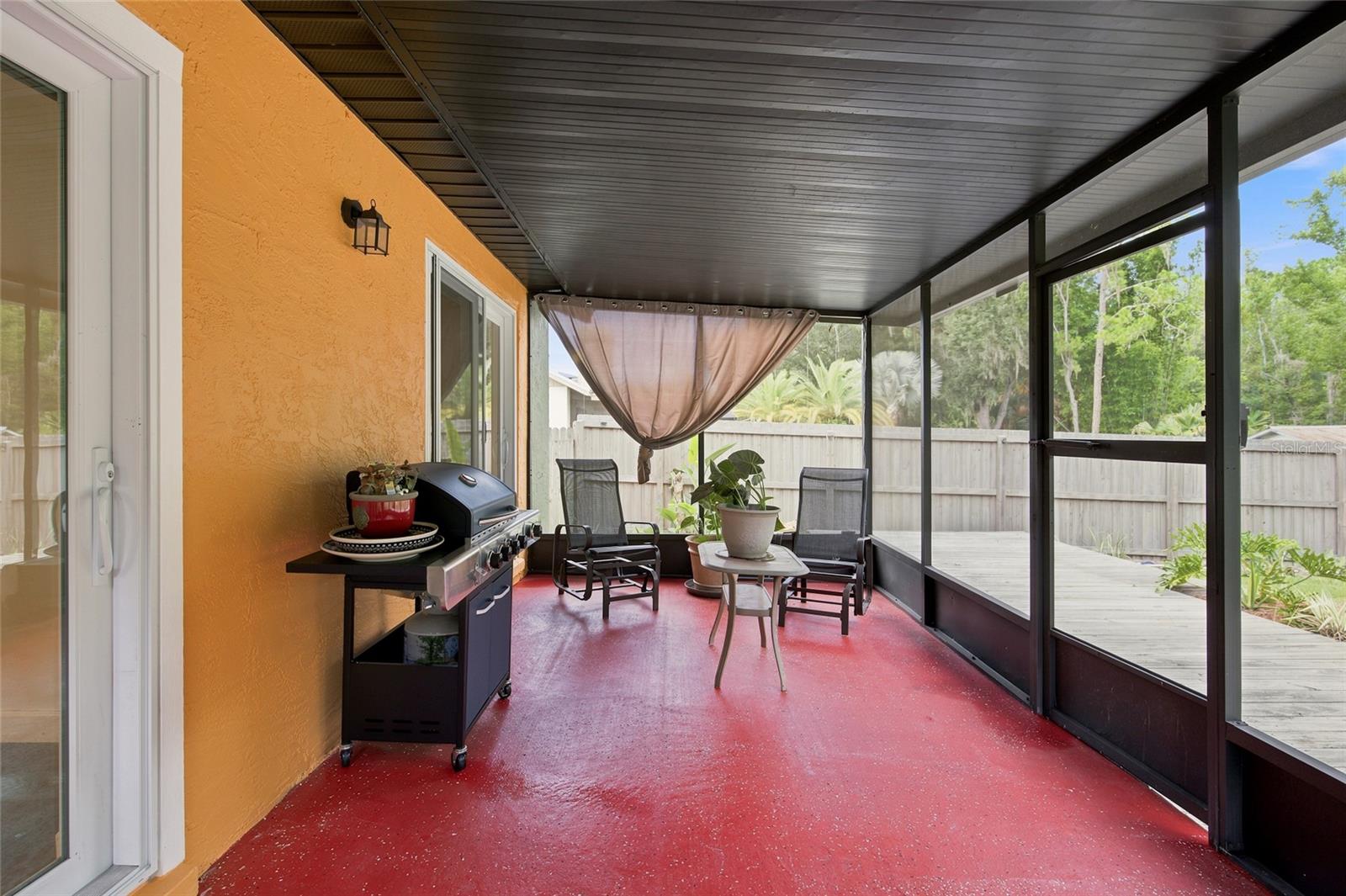 5016 SWALLOW DR — photo 20