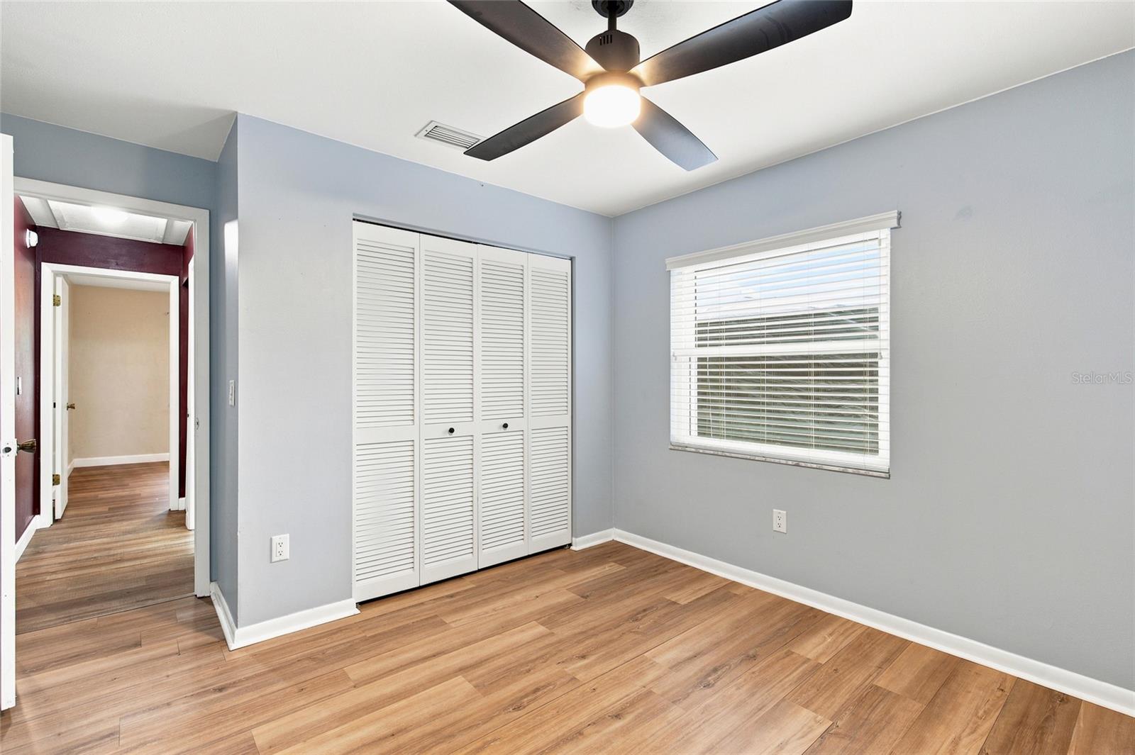 5016 SWALLOW DR — photo 19