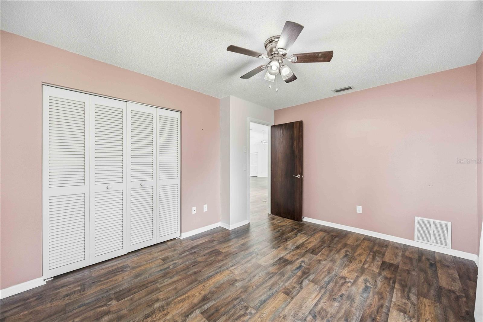 440 LYCHEE RD — photo 31