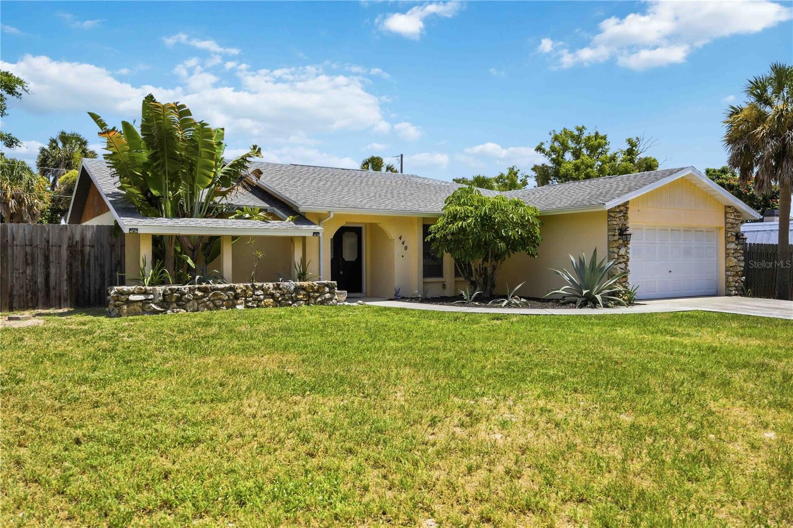 440 LYCHEE RD — photo 2